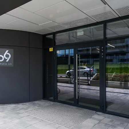 Barska 69 Taras 360-3